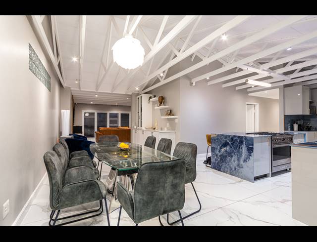 6 BEDROOM FREEHOLD FOR SALE IN TIJGERHOF